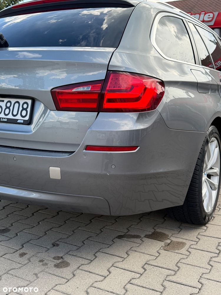 BMW Seria 5 525d - 7
