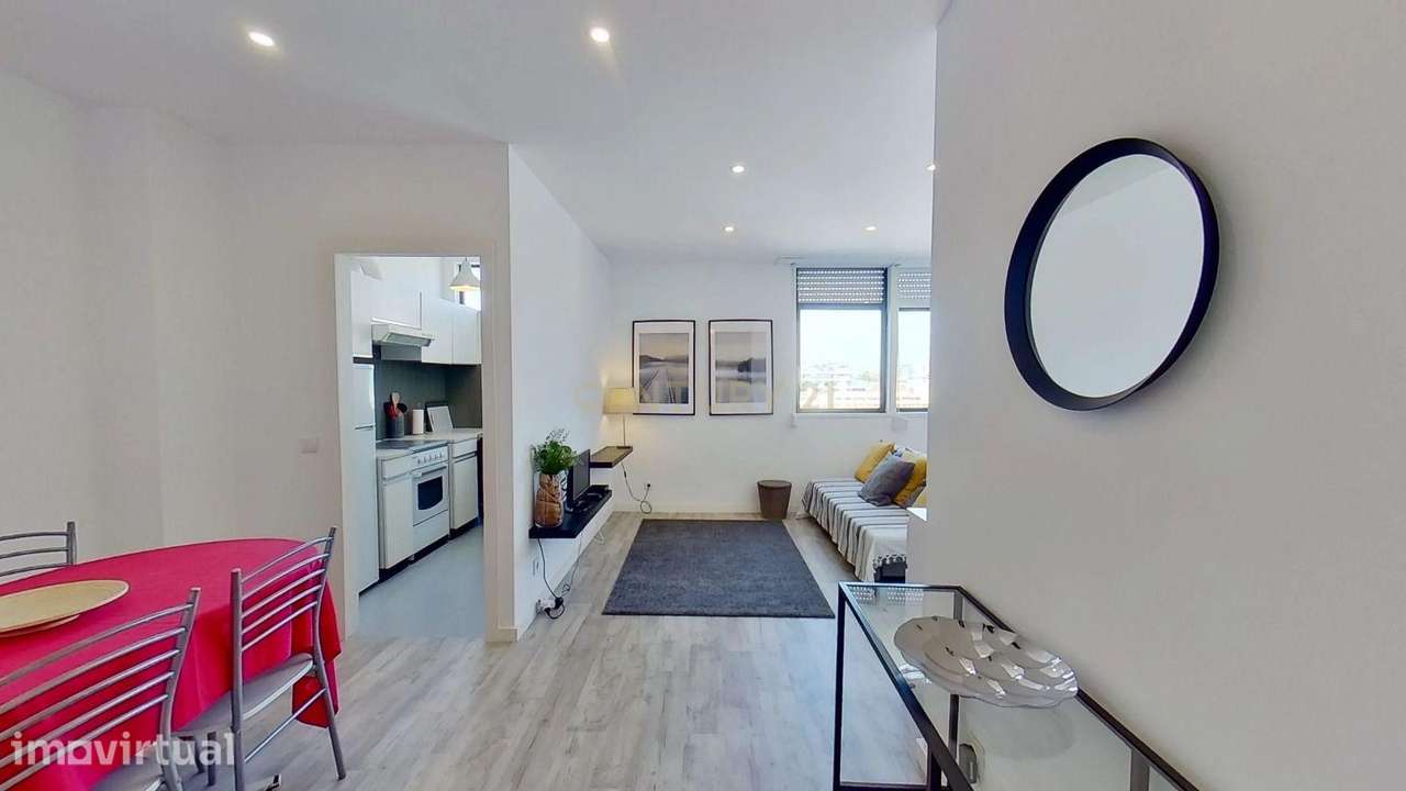 T1 para arrendamento, remodelado, mobilado e equipado, centro do Porto - Grande imagem: 3/17