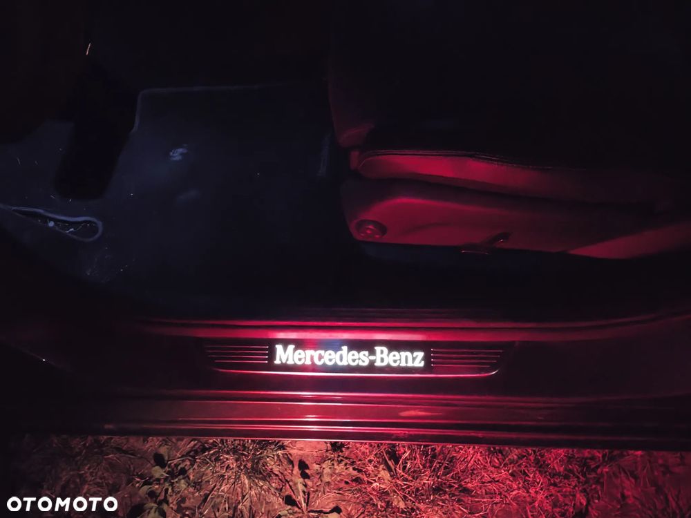 Mercedes-Benz Klasa C 200 (BlueTEC) d T 7G-TRONIC Avantgarde - 10