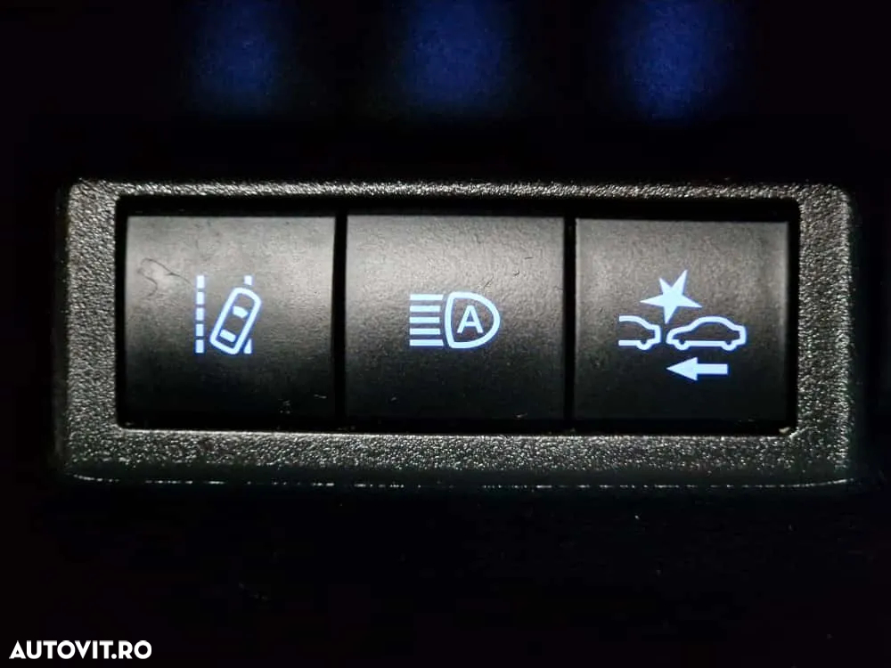 Toyota Yaris Hybrid 1.5 VVT-i Selection - 17