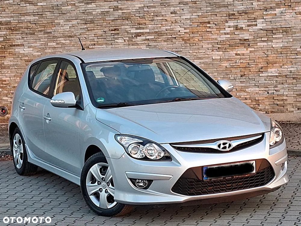 Hyundai i30 1.4 FIFA WM Edition - 17