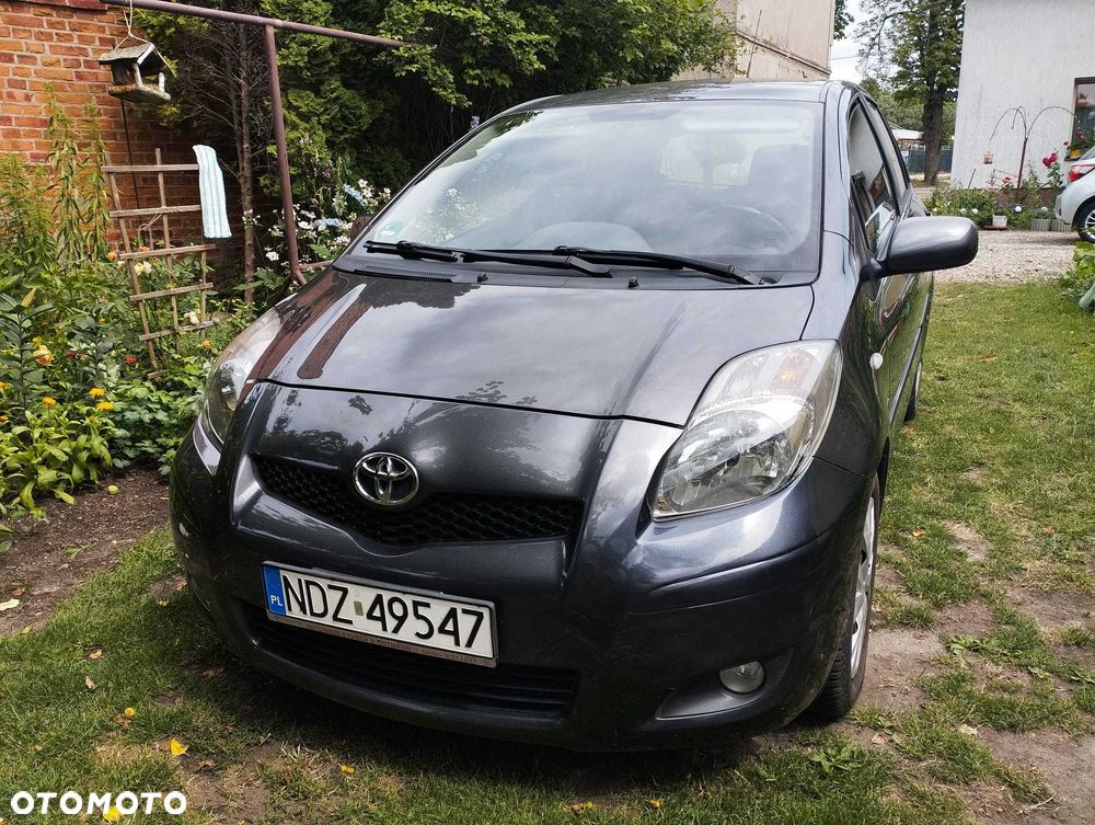 Toyota Yaris - 7