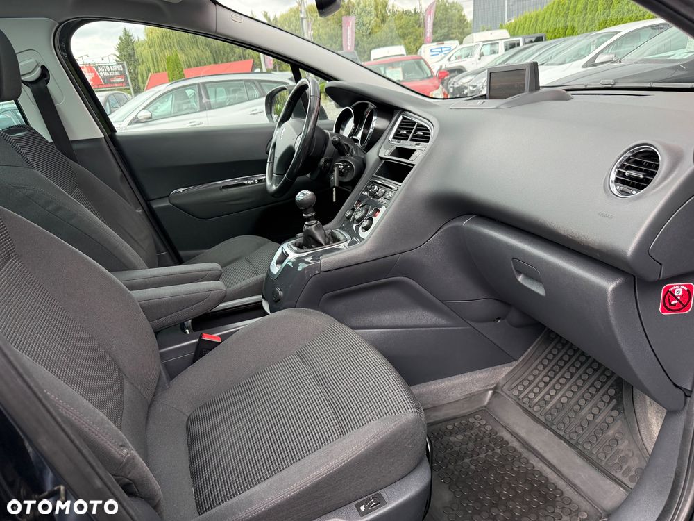 Peugeot 5008 1.6 HDi Premium - 6