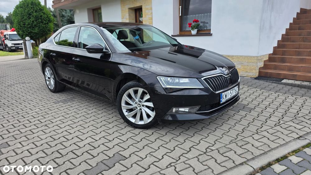 Skoda Superb 2.0 TDI Style DSG - 1
