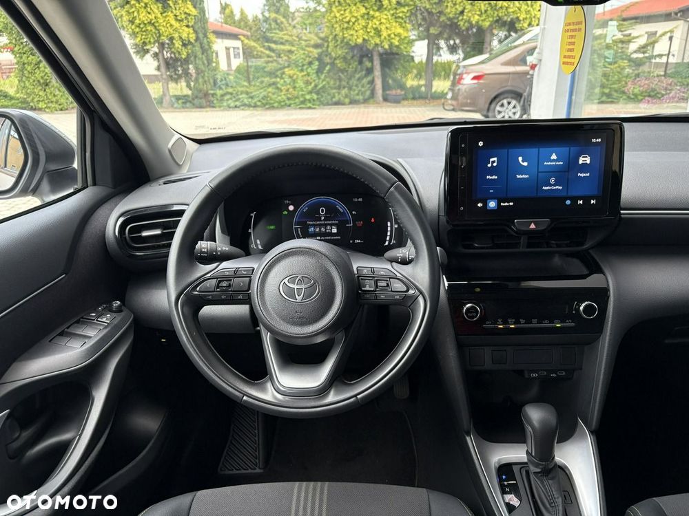 Toyota Yaris Cross - 19