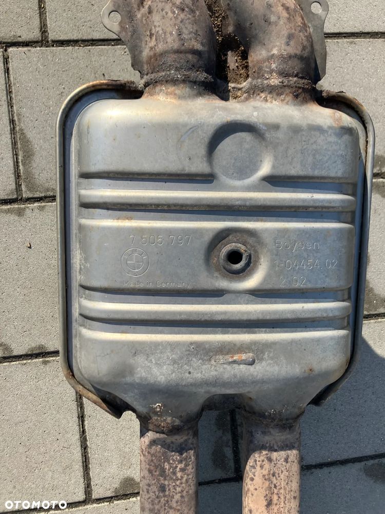 WYDECH TŁUMIK BMW E65 745i 735i V8 N62 7505795 7505797 7505798 75057999 - 4