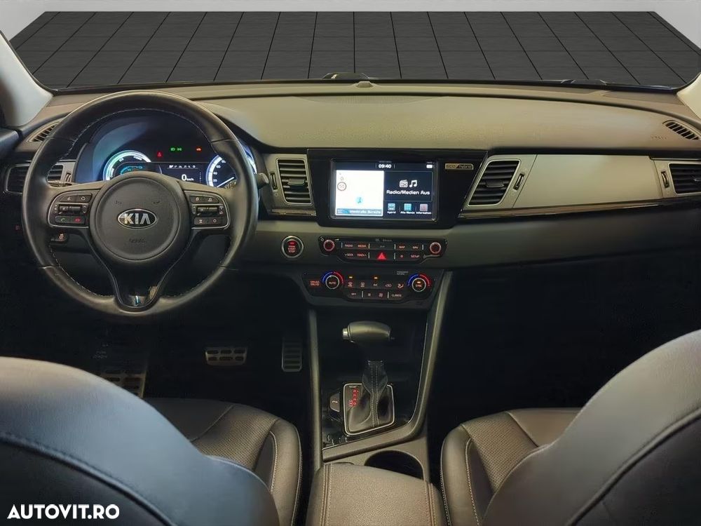 Kia Niro 1.6 GDI HEV 2WD OPF Aut. Spirit - 12