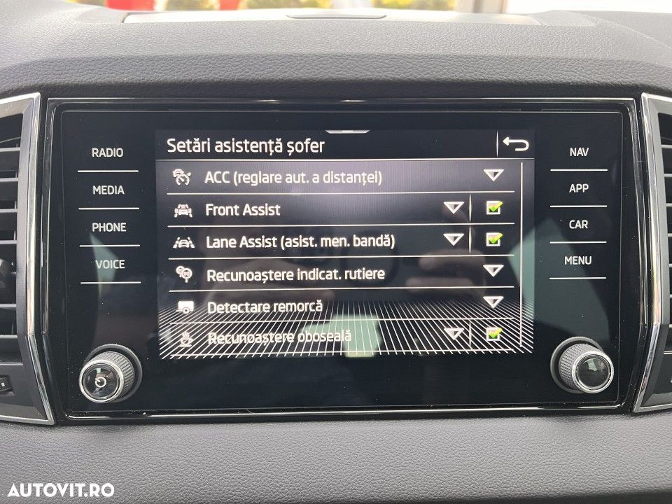 Skoda Karoq - 27