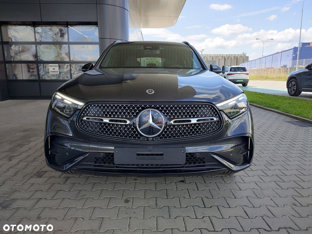 Mercedes-Benz GLC - 2