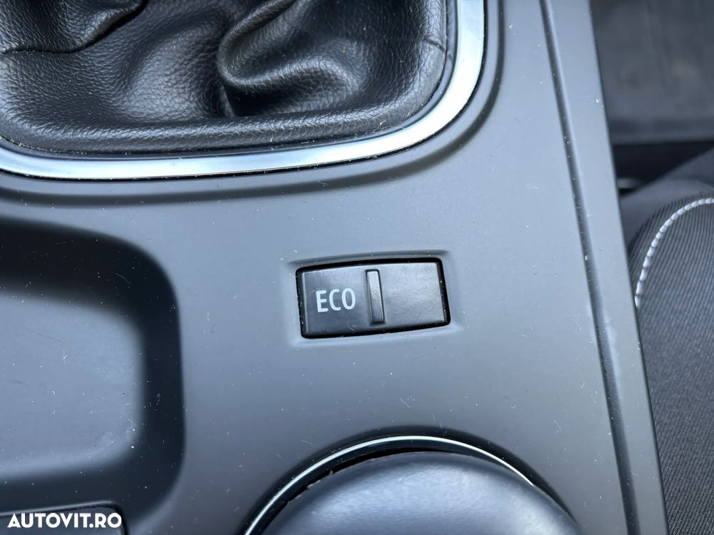 Renault Megane TCE 114 GPF Life - 26