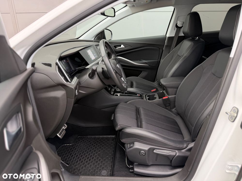Opel Grandland 1.2 T Business Elegance S&S - 17