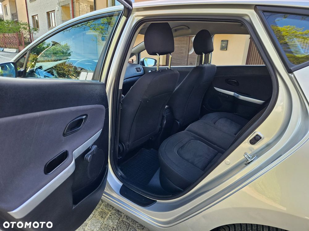Kia Ceed 1.4 Business Line - 11
