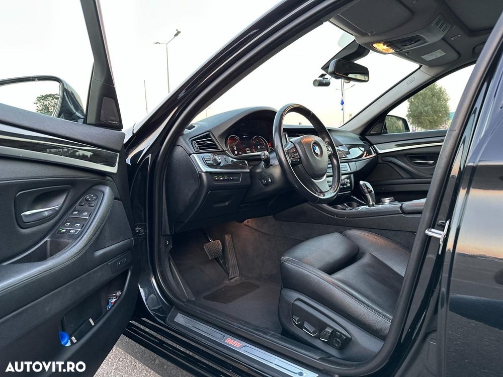 BMW Seria 5 530d xDrive - 5