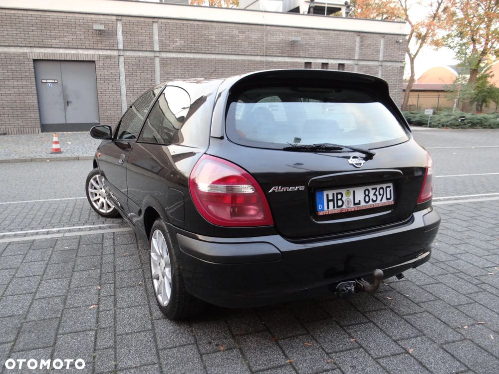 Nissan Almera - 4