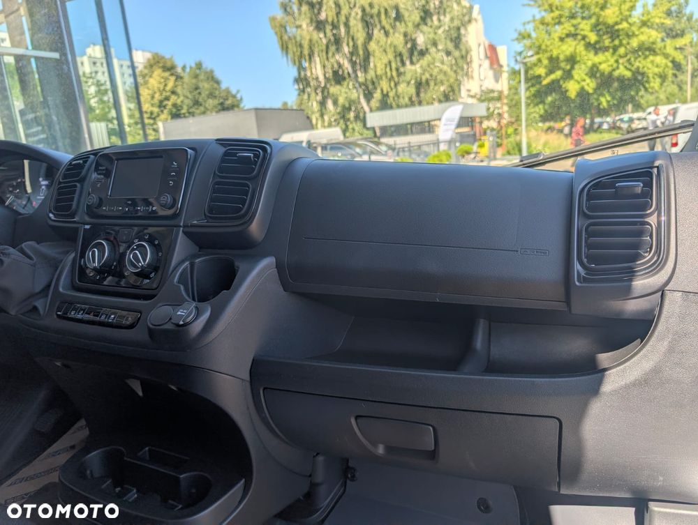 Peugeot Boxer - 12