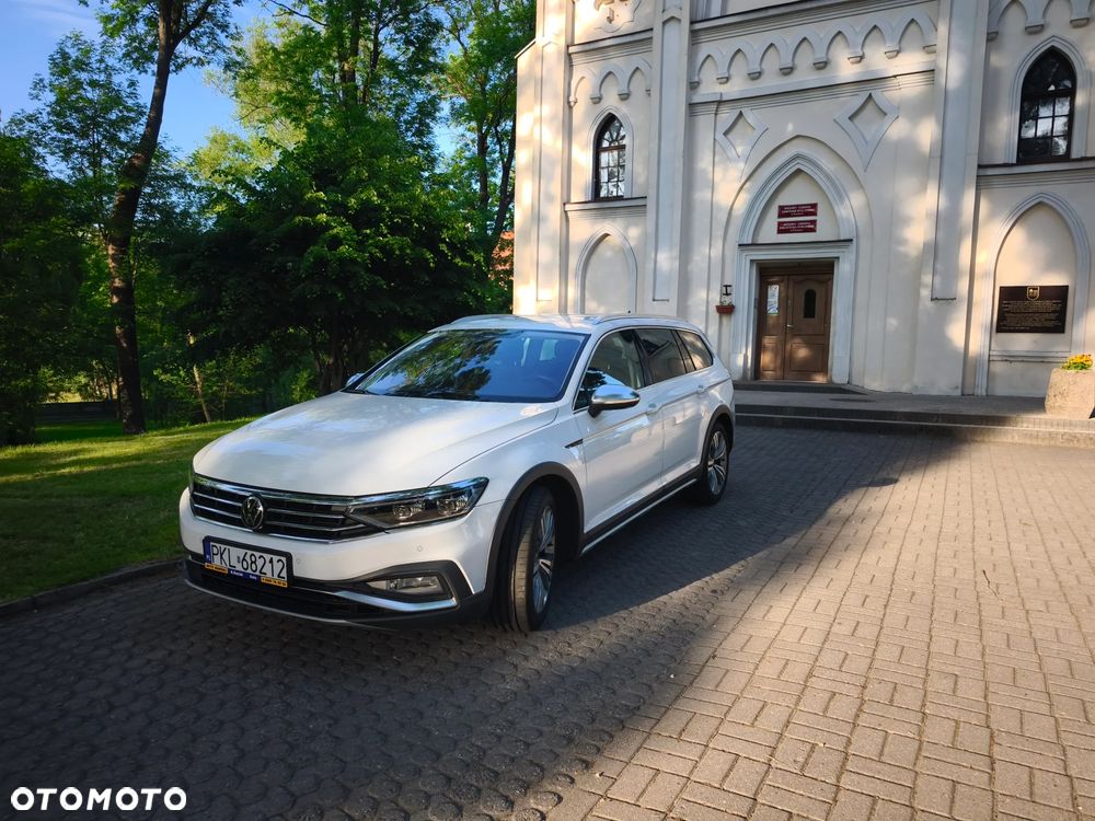 Volkswagen Passat Alltrack 2.0 TDI SCR DSG 4Motion - 2