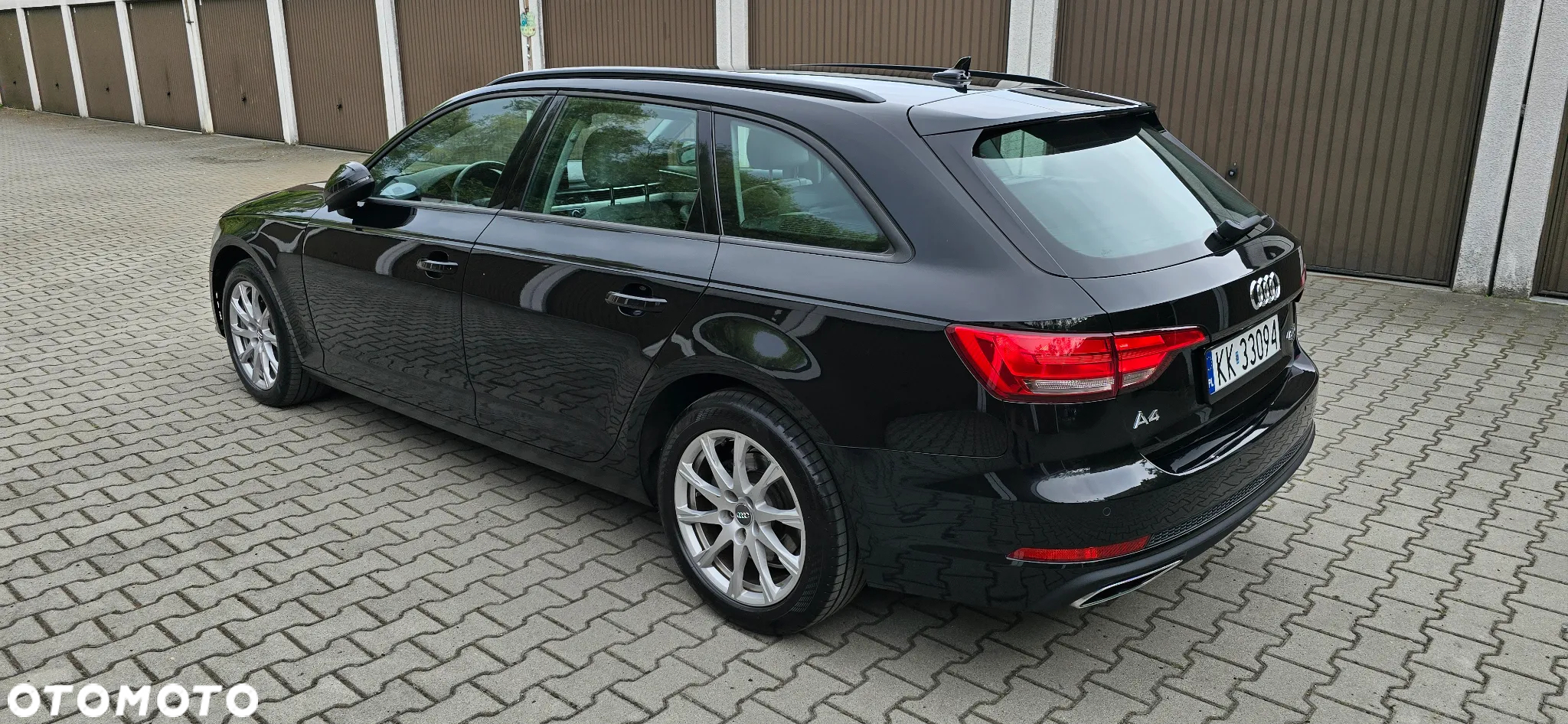 Audi A4 Avant 40 TDI S tronic quattro - 37