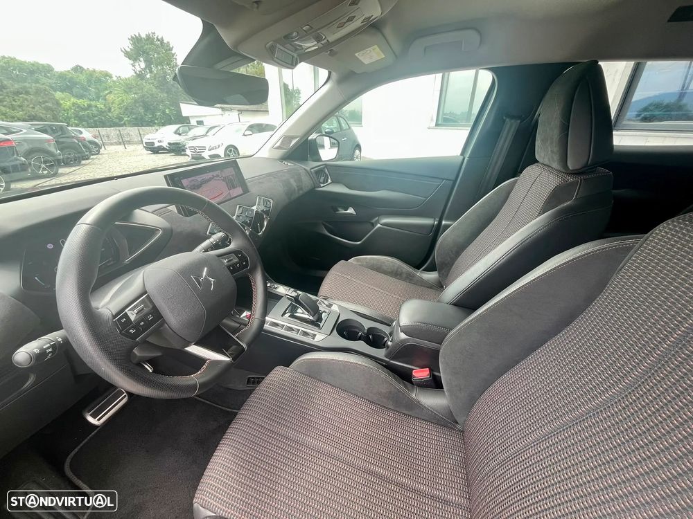 DS DS3 E-Tense Performance Line + - 11