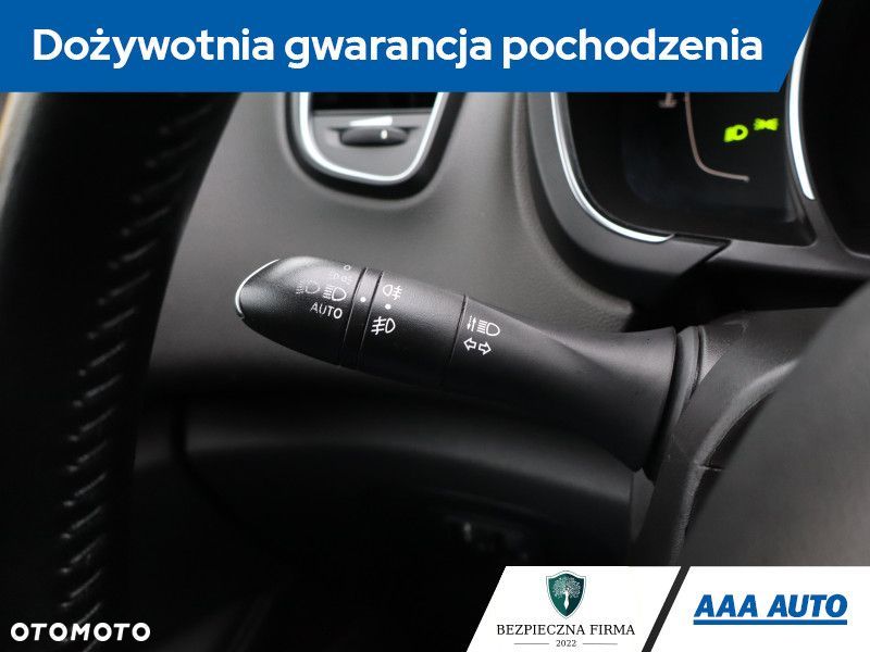 Renault Grand Scenic - 21