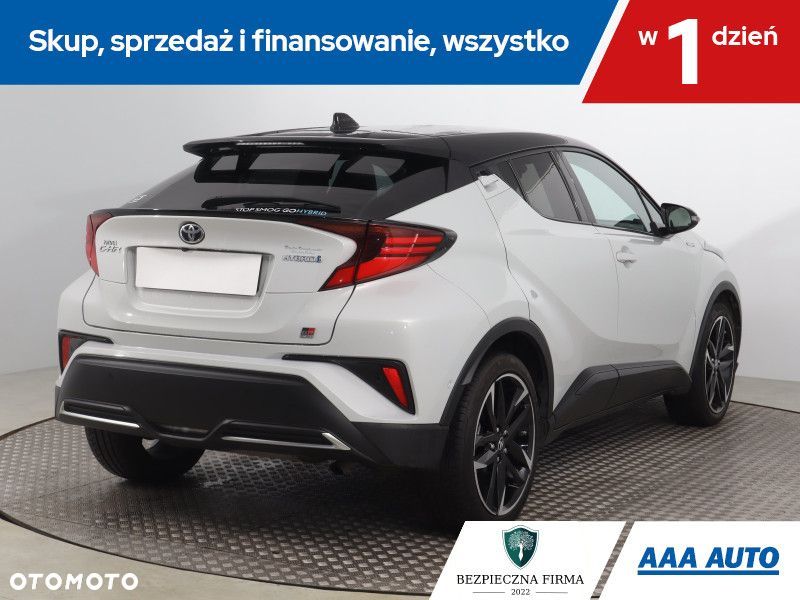 Toyota C-HR - 6