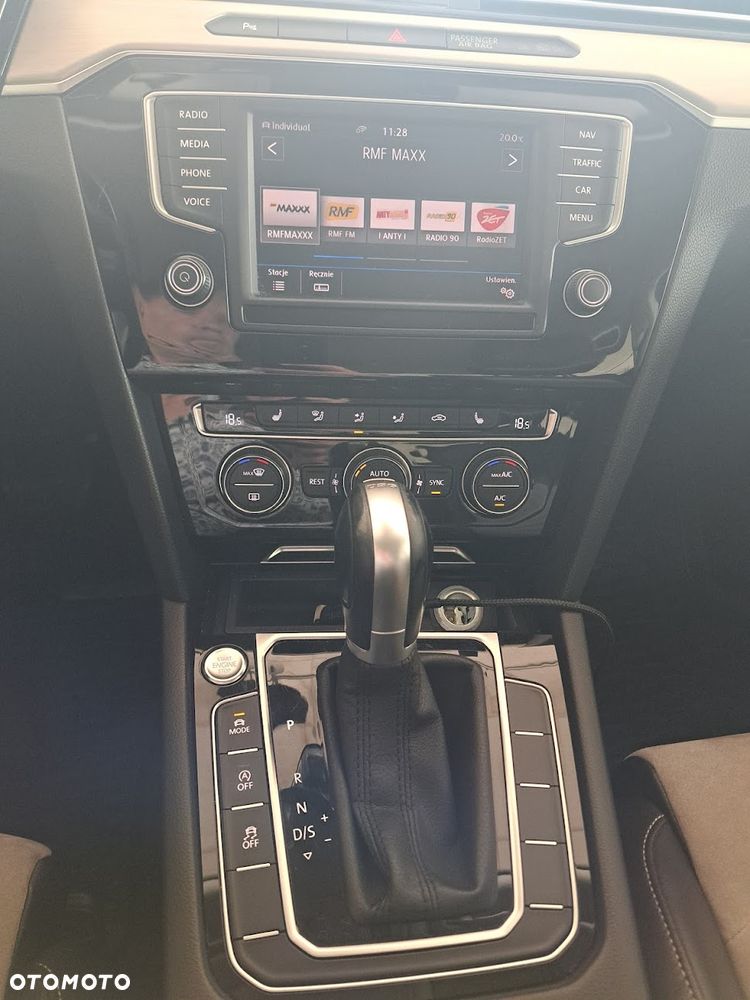 Volkswagen Passat 1.8 TSI BMT Highline DSG - 10