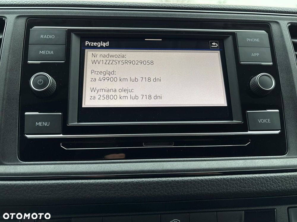 Volkswagen Crafter Furgon 4490 - 24