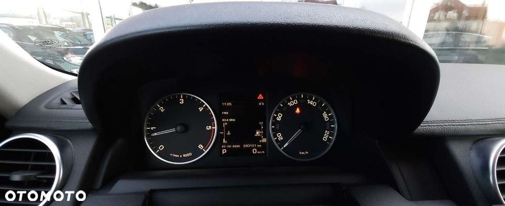 Land Rover Discovery - 32