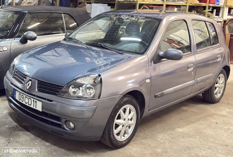 Renault Clio 1.2 16V SE Storia - 1