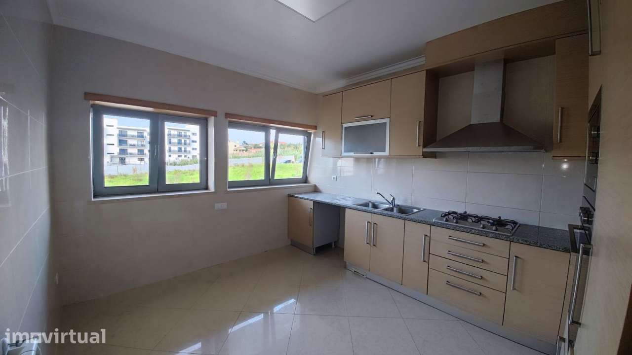 T3  com garagem, Montemor o velho - Grande imagem: 2/21