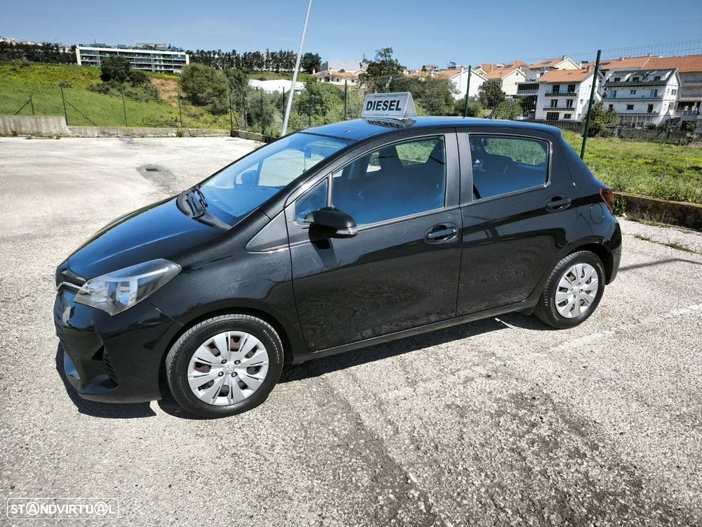 Toyota Yaris 1.4 D-4D ACtive+AC - 12