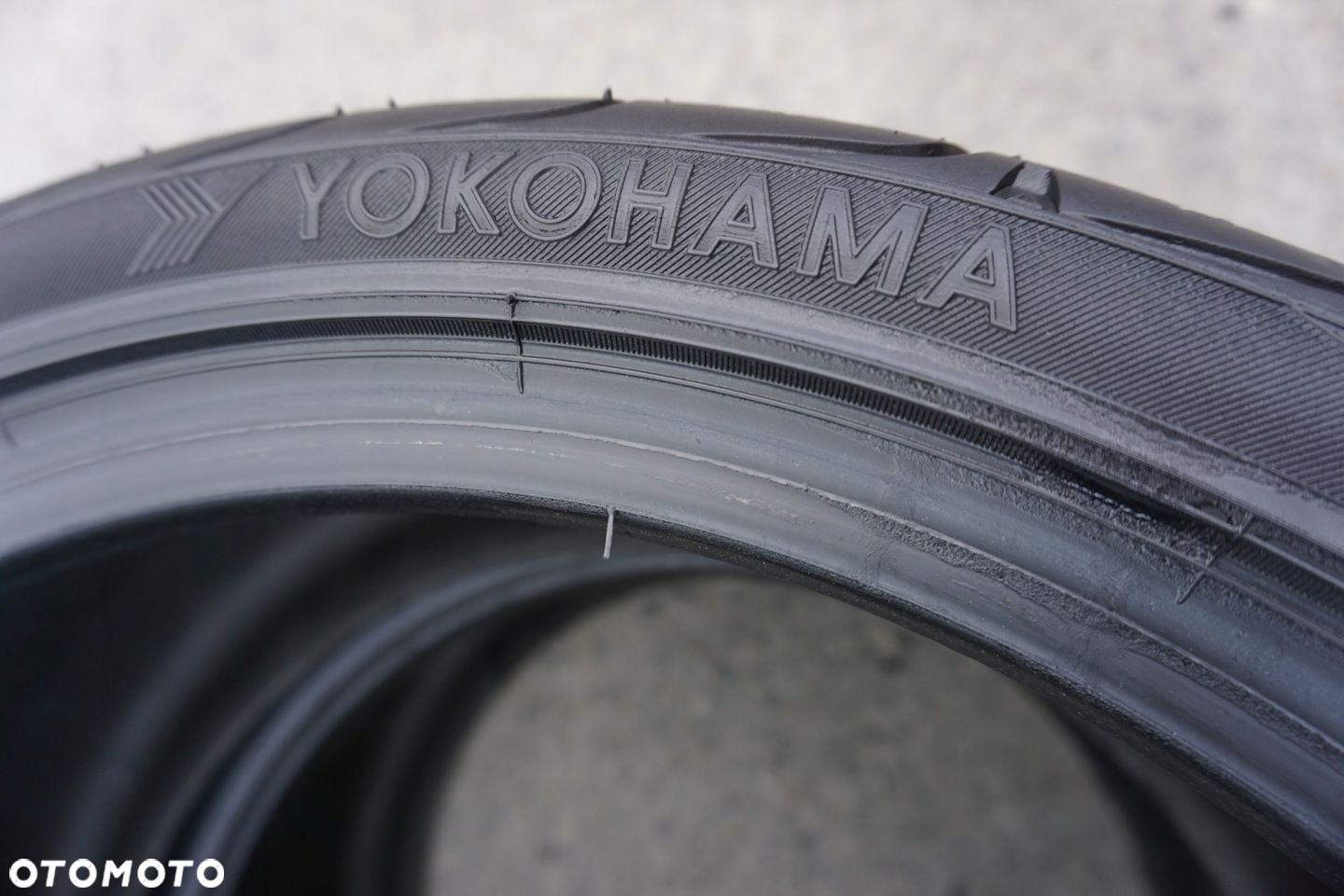 Yokohama S.drive AS01 225/35R17 86Y L584 - 11