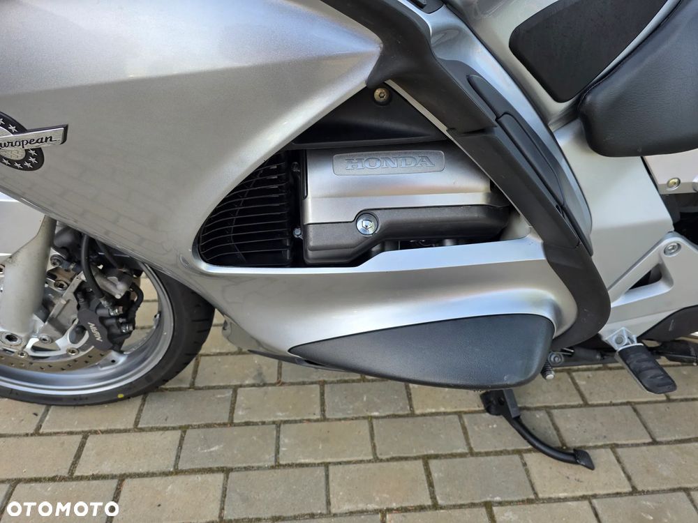 Honda ST - 3