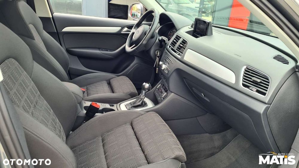 Audi Q3 - 22