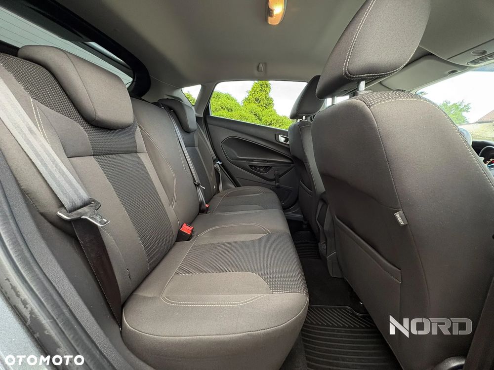 Ford Fiesta 1.0 EcoBoost Titanium - 13
