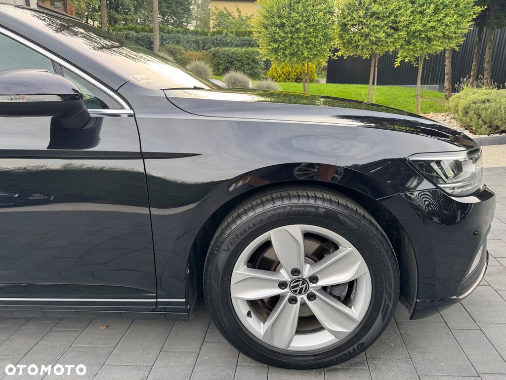 Volkswagen Passat 2.0 TSI Business DSG - 22