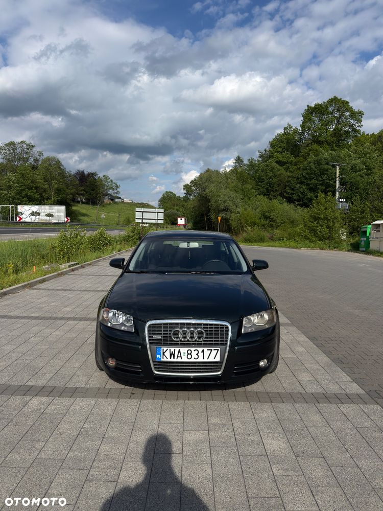 Audi A3 Sportback - 1