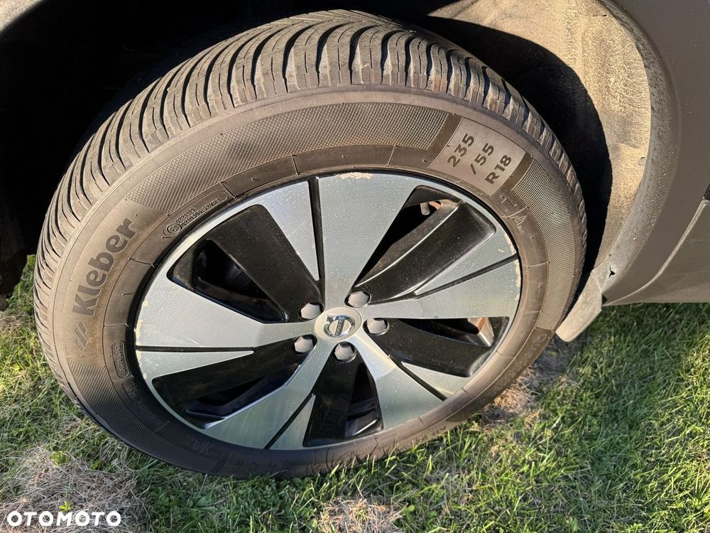 Volvo XC 40 D3 Momentum Pro - 24