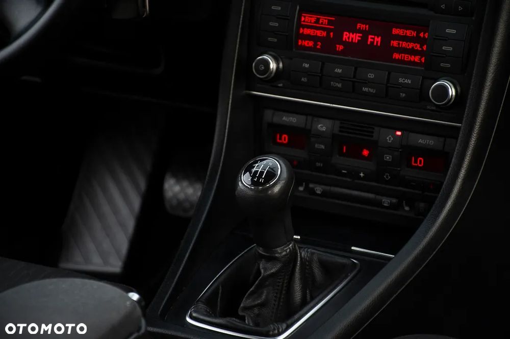 Audi A4 Limousine 1.6 - 29