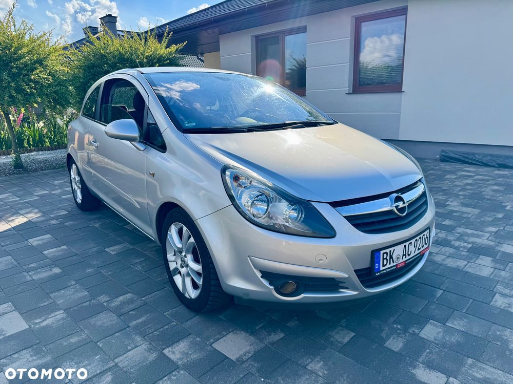 Opel Corsa - 18