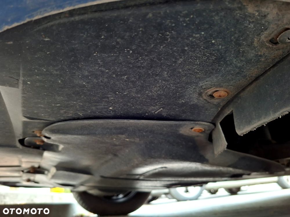 Ford Focus 1.6 16V Style+ - 35