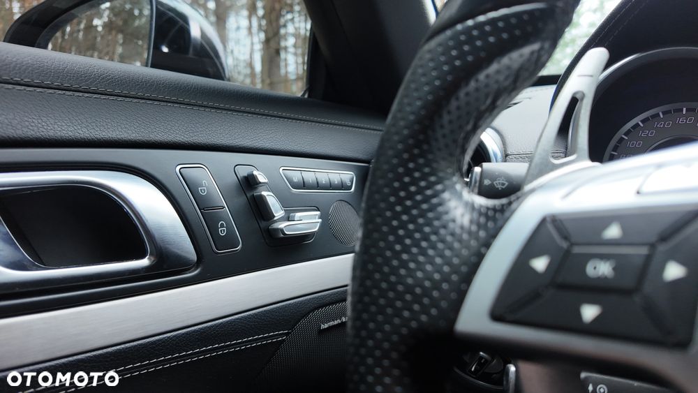 Mercedes-Benz SL - 10