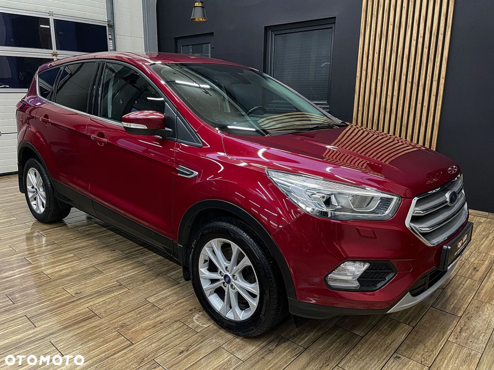 Ford Kuga 2.0 TDCi 4x2 Titanium - 5