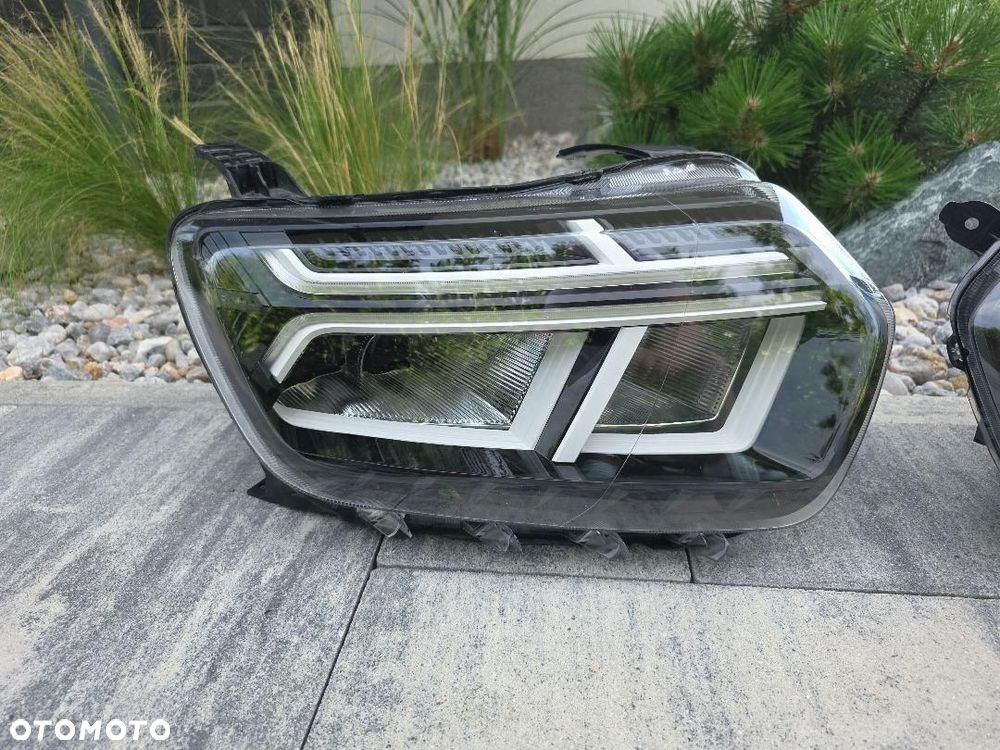 DACIA DUSTER 2 II LIFT Lampy przód Full Led 260602465R 260106194R Białe - 4