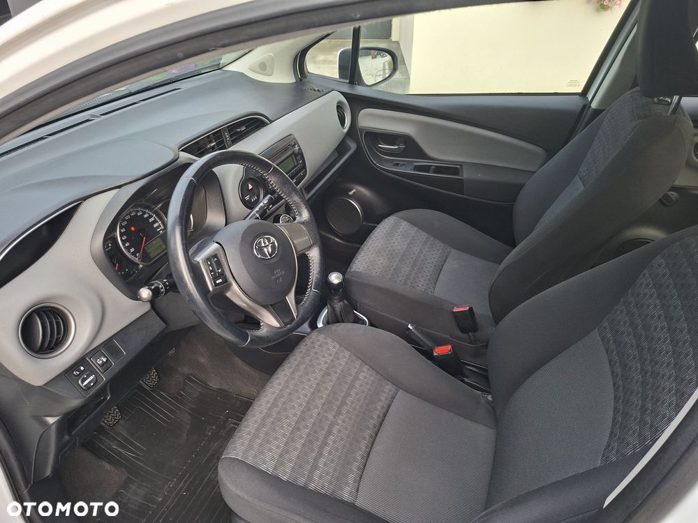 Toyota Yaris 1.0 Active - 8