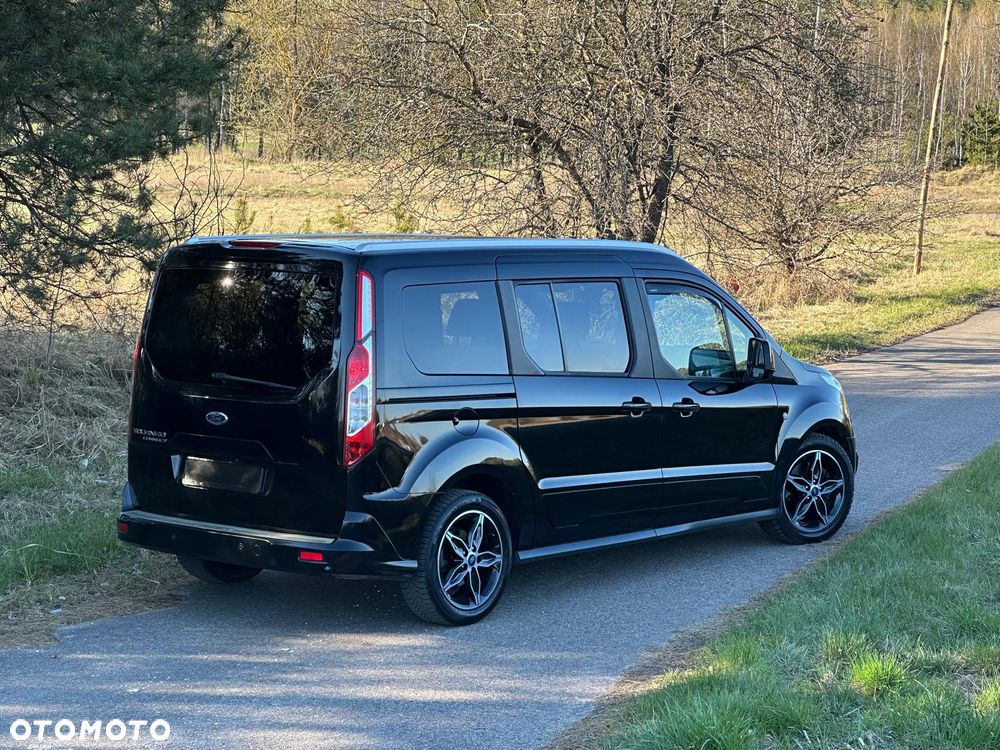 Ford Tourneo Connect Grand - 12