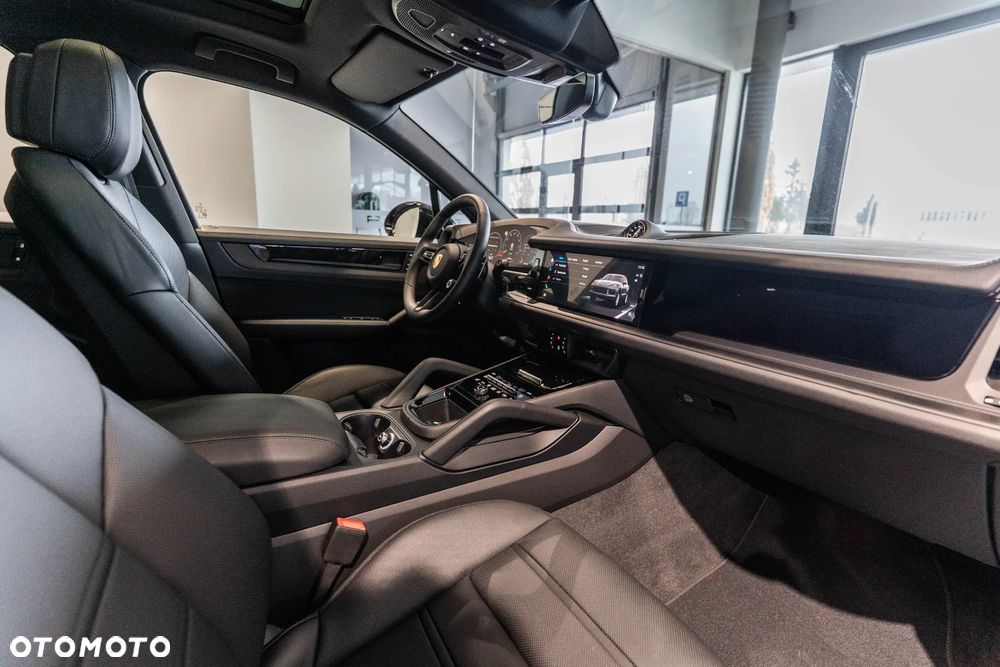 Porsche Cayenne E-Hybrid PHEV - 28