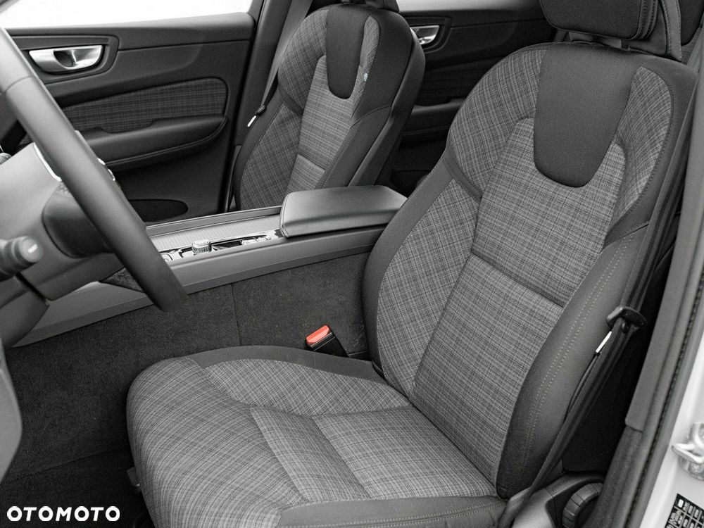 Volvo XC 60 B4 D Core - 15
