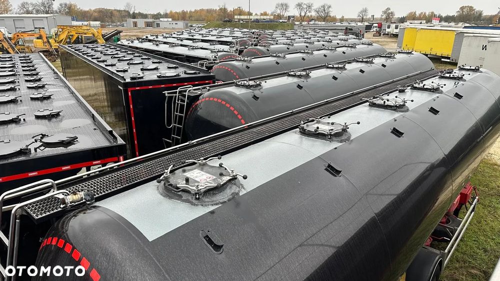 Kempf SKM AK wyładowcza 4 komory z dolnym zsypem / poj.65 m3 / 12 sztuk - 8