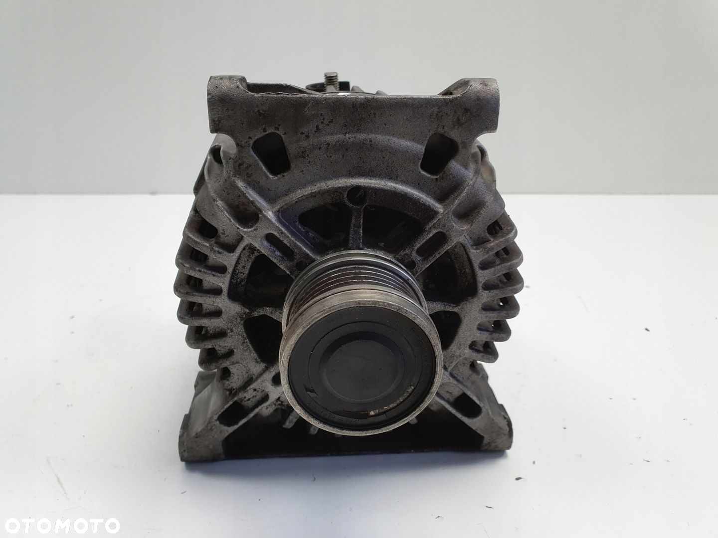 Mercedes W245 2.0 CDI ALTERNATOR oryginał VALEO - 7