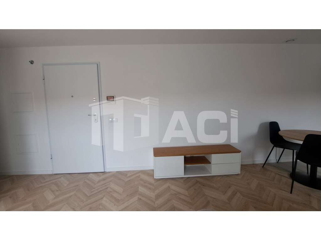 Apartamento T1- MOBILADO - Grande imagem: 3/11
